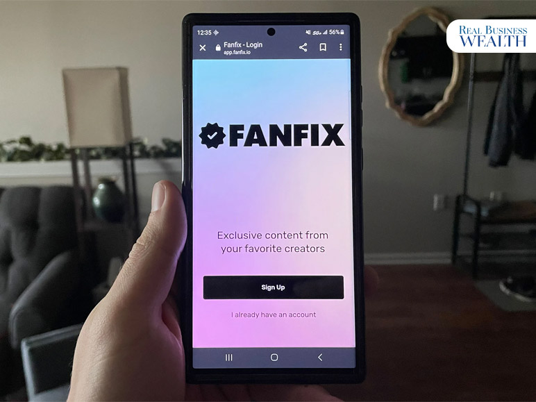 About FanFix